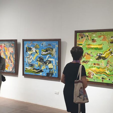 Khai mạc triển lãm tranh và điêu khắc "Người bay và giấc mơ siêu thực" của họa sĩ Đinh Phong